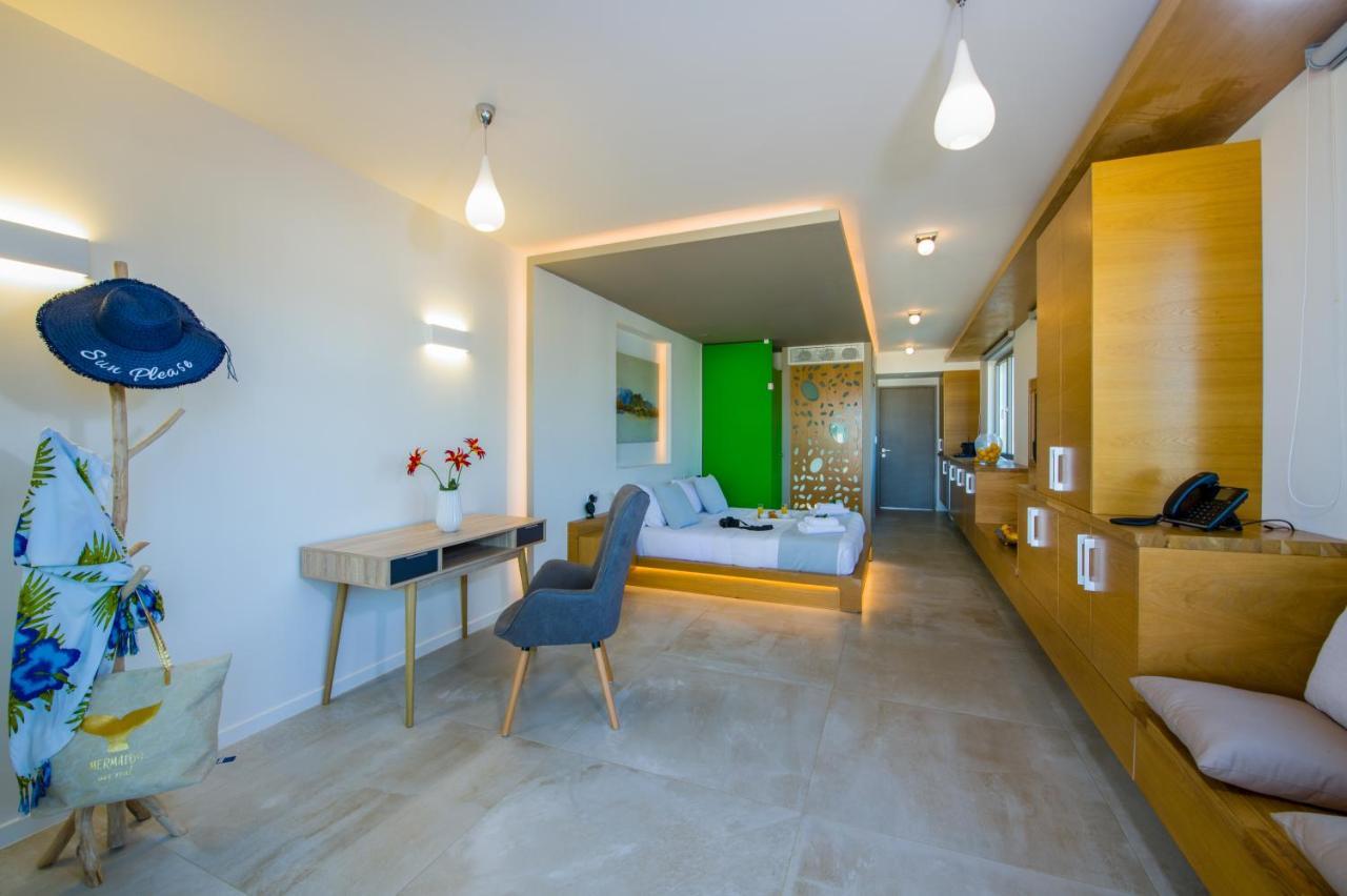Lilium Luxury Suites Agia Marina 外观 照片
